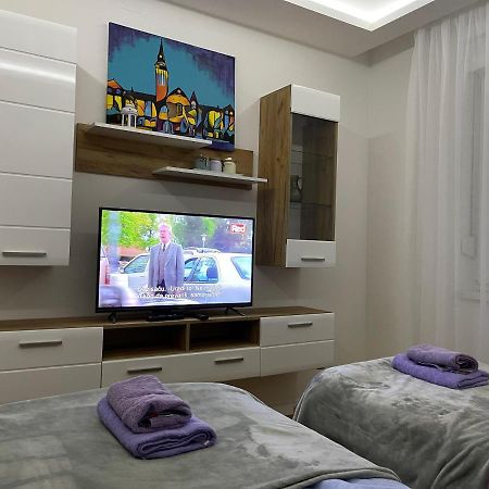 סובוטיקה Apartman Mdb מראה חיצוני תמונה