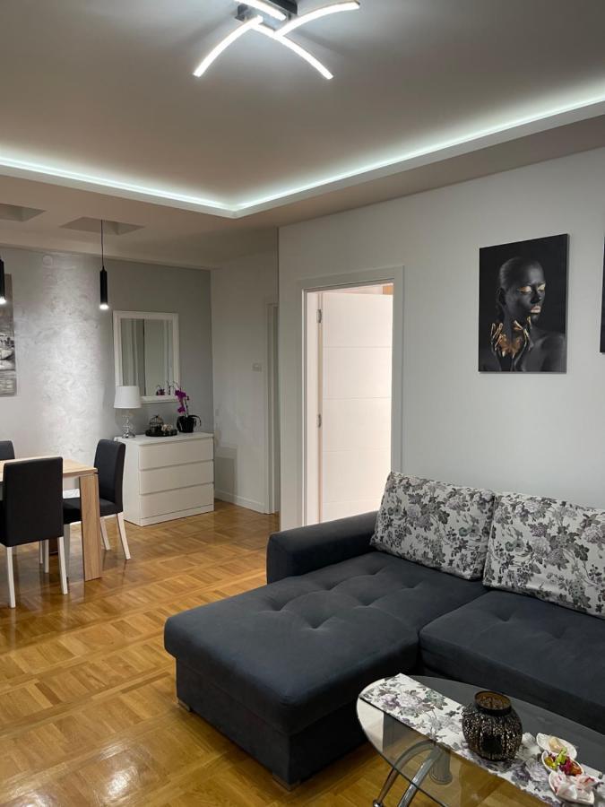 סובוטיקה Apartman Mdb מראה חיצוני תמונה