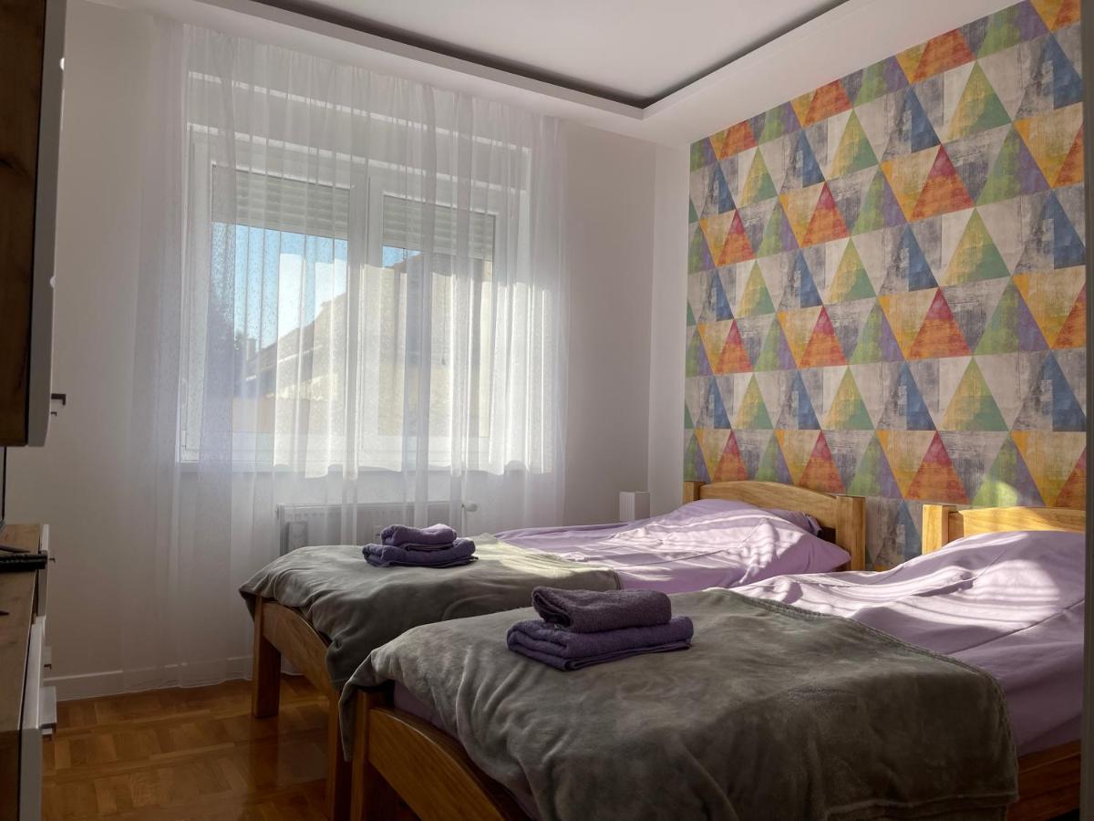 סובוטיקה Apartman Mdb מראה חיצוני תמונה