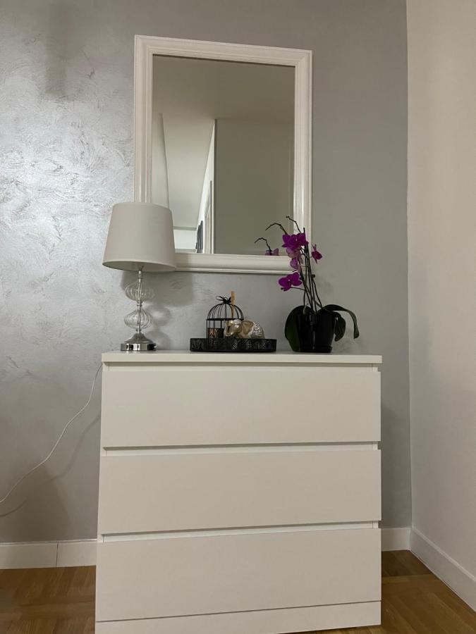 סובוטיקה Apartman Mdb מראה חיצוני תמונה