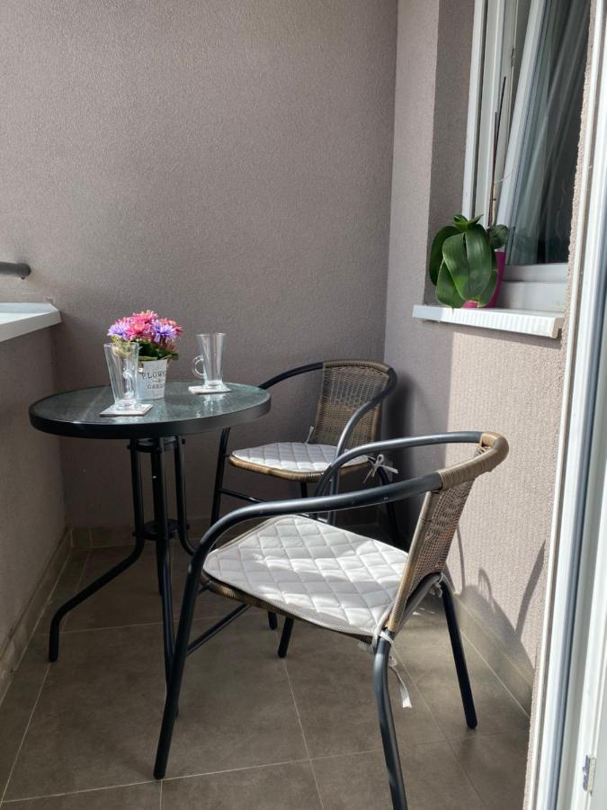 סובוטיקה Apartman Mdb מראה חיצוני תמונה